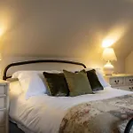 Lark Rise * Thirsk