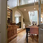 Lark Rise Ferienhaus