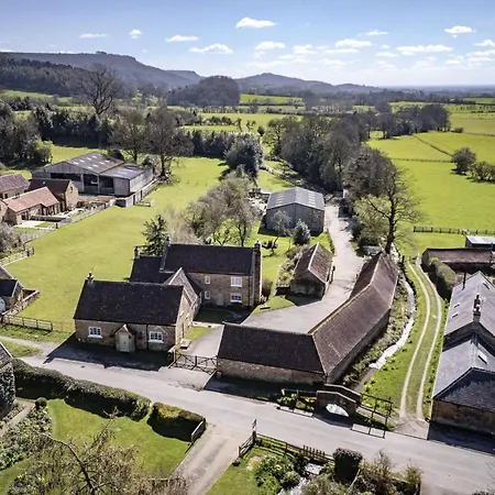 Lark Rise Thirsk